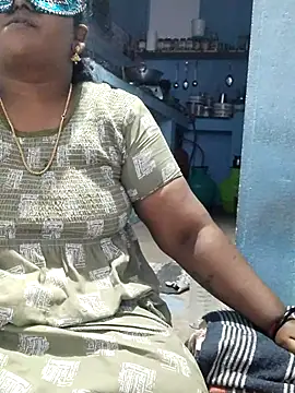 divyasree1431 online show from 16, 3, 2026