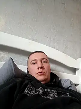 DisguisedMemory97111 online show from 13, 4, 2026