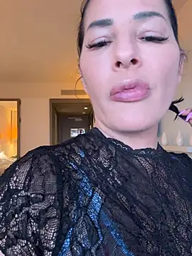 Maya-www online show from 20, 2, 2026