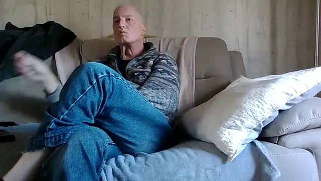 Helinetrav online show from 7, 3, 2026