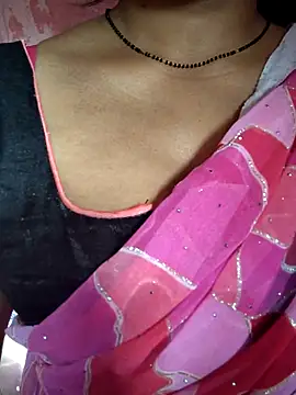 Nilam cute online show from 16, 4, 2026