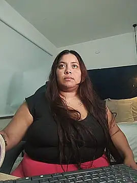 Snapshot of tatikanyx chatting on 16, 6, 2026 tatikanyx online show from 16, 6, 2026