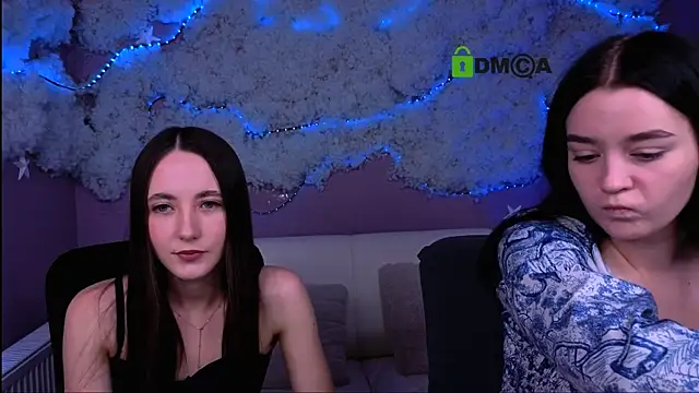 monica xcx online show from 9, 5, 2026