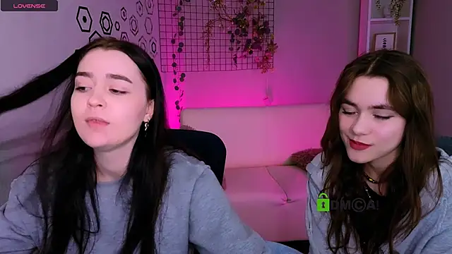 monica xcx online show from 9, 2, 2026