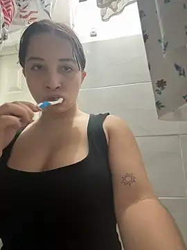 Snapshot of AliciaWhite_nt chatting on 13, 6, 2026 AliciaWhite nt online show from 13, 6, 2026