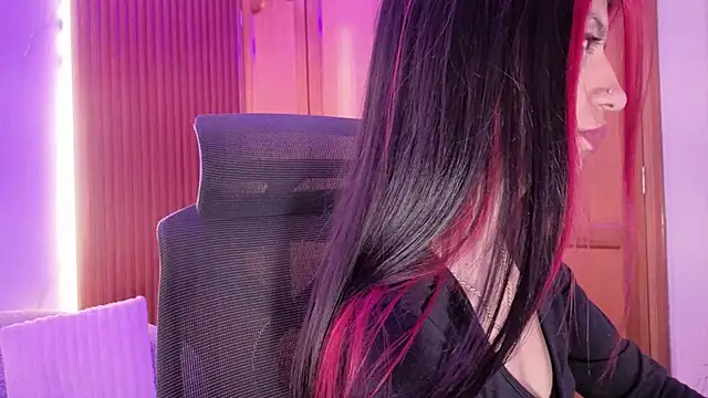 dulcetorresvg online show from 28, 2, 2026