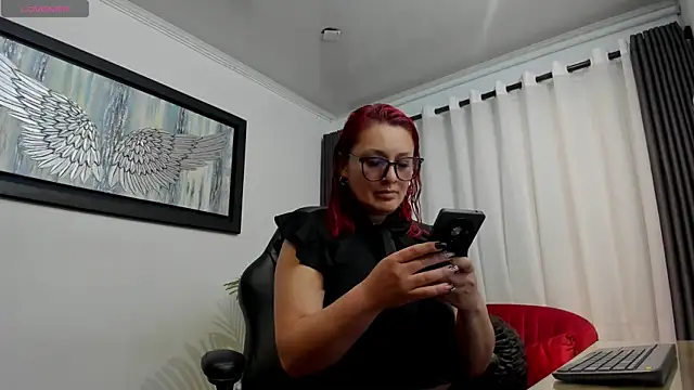 VictoriaPaker online show from 12, 5, 2026