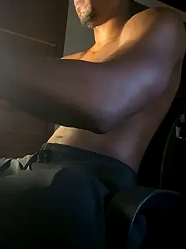 DomNegao69 online show from 7, 1, 2026