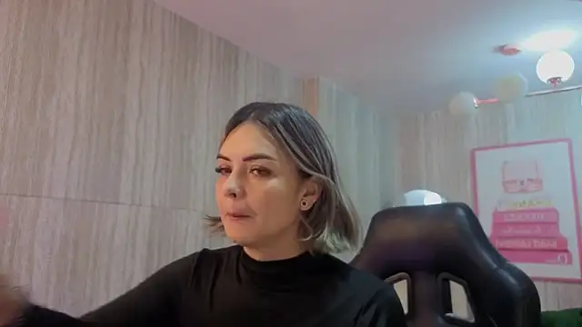 Snapshot of zarcasutra_t chatting on 30, 5, 2026 zarcasutra t online show from 30, 5, 2026