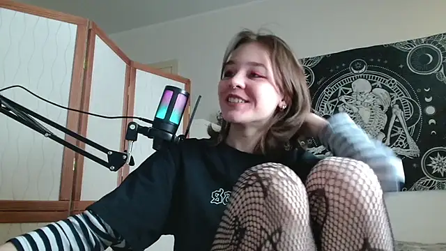 Mysterious Toy online show from 4, 2, 2026