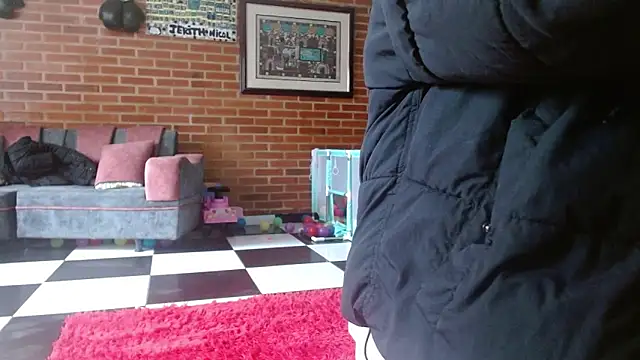 Lia rouse04 online show from 6, 4, 2026