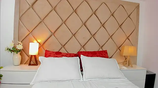 IvonneOwen online show from 16, 1, 2026