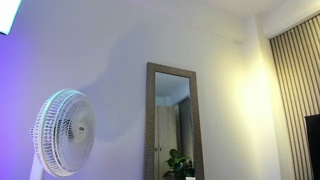 LeoHard   online show from 1, 2, 2026