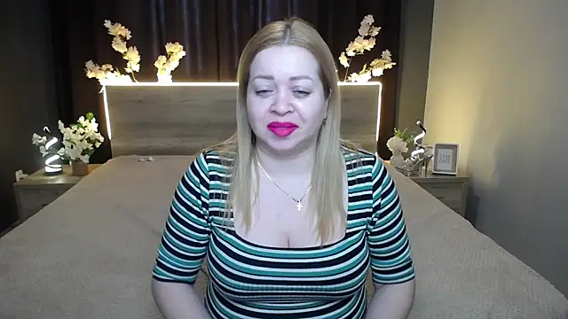 Snapshot of OliviaVerr chatting on 15, 3, 2026 OliviaVerr online show from 15, 3, 2026