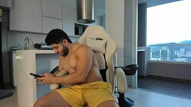 Snapshot of Thiago_moretti chatting on 17, 6, 2026 Thiago moretti online show from 17, 6, 2026