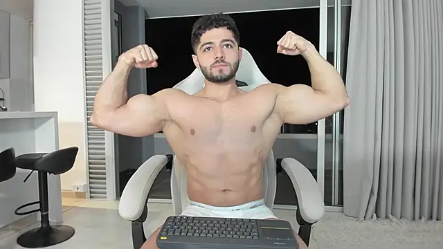 Snapshot of Thiago_moretti chatting on 17, 6, 2026 Thiago moretti online show from 17, 6, 2026