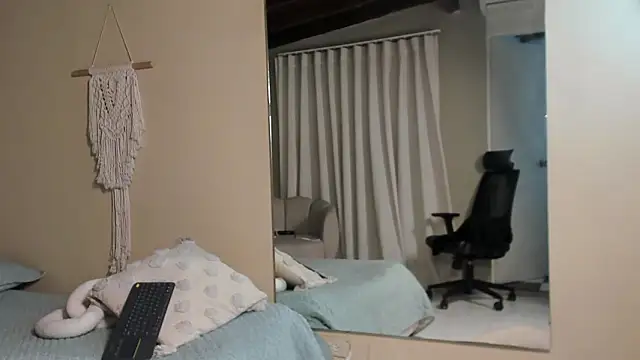 Thiago moretti online show from 12, 2, 2026