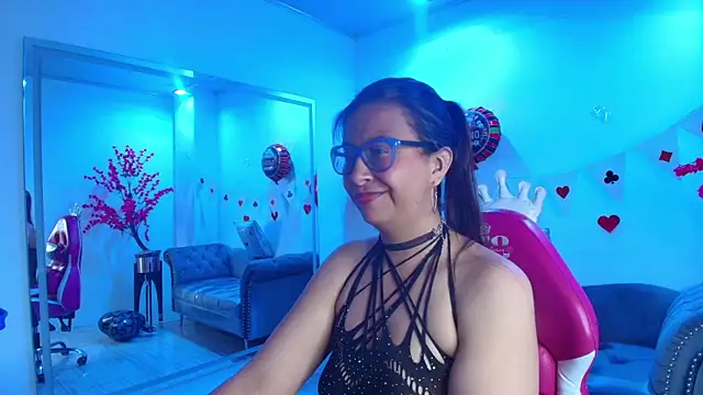 Amber  rouge online show from 12, 2, 2026