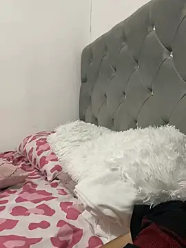 Snapshot of castro24141 chatting on 8, 2, 2026 castro24141 online show from 8, 2, 2026