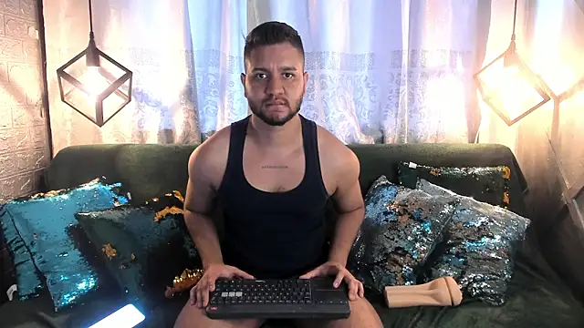 HARRY RAMIREZ online show from 12, 1, 2026