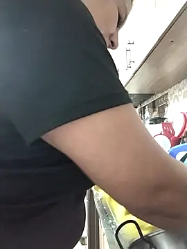 SexyandnaughtyLatinos online show from 31, 3, 2026