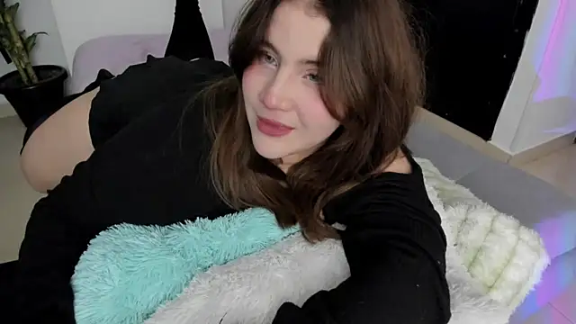 ivy velvet online show from 7, 3, 2026