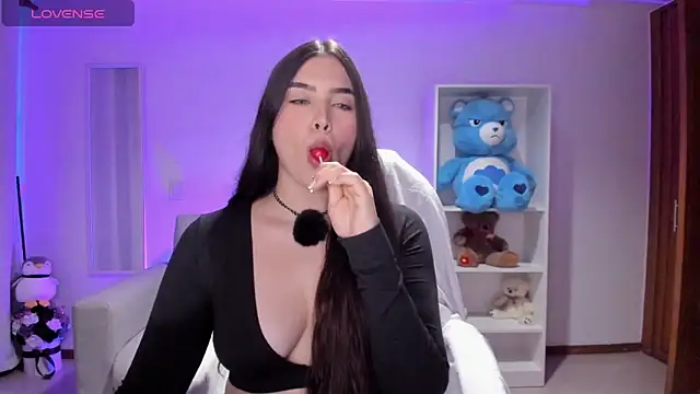  wtdreamgirl online show from 4, 6, 2026