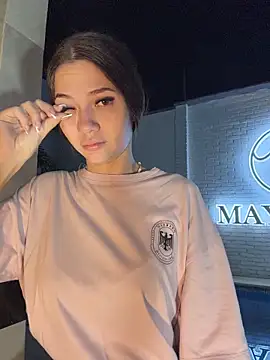 EmmaJhoons online show from 28, 3, 2026