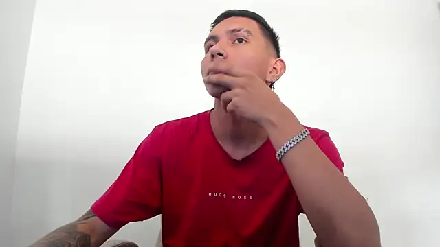 Scook Gray  online show from 25, 3, 2026