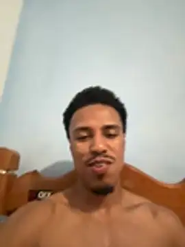 Snapshot of LorenzoBlack27 chatting on 12, 7, 2026 LorenzoBlack27 online show from 12, 7, 2026