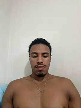 Snapshot of LorenzoBlack27 chatting on 19, 6, 2026 LorenzoBlack27 online show from 19, 6, 2026
