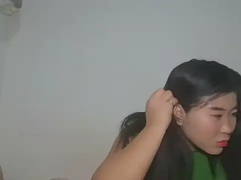 Zyeiii online show from 6, 2, 2026