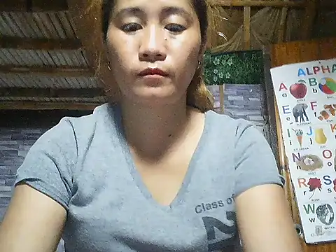 lovelyxxx88 online show from 26, 2, 2026