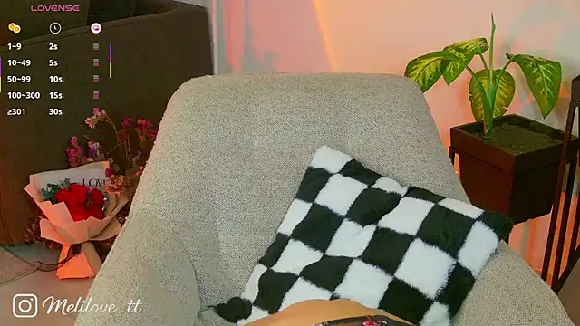 Snapshot of MelyTaylor_ chatting on 5, 2, 2026 MelyTaylor online show from 5, 2, 2026