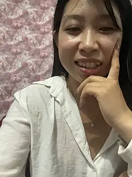 Snapshot of Mayly_lucky2 chatting on 4, 7, 2026 Mayly lucky2 online show from 4, 7, 2026