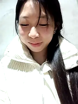 Snapshot of Mayly_lucky2 chatting on 2, 2, 2026 Mayly lucky2 online show from 2, 2, 2026