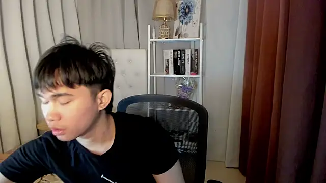 davincihugecock online show from 24, 2, 2026