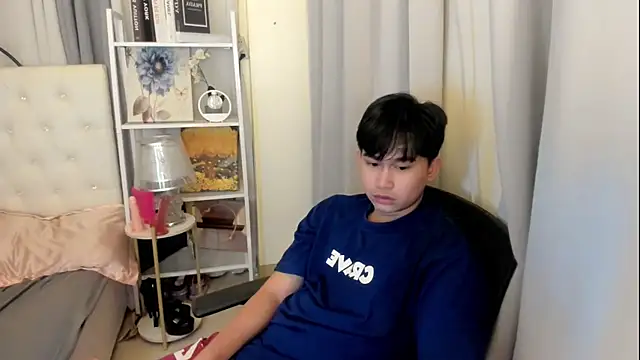 davincihugecock online show from 18, 6, 2026