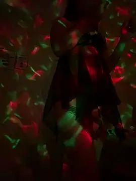 Angela loveee online show from 3, 2, 2026