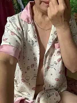Snapshot of -Mery- chatting on 15, 7, 2026 -Mery- online show from 15, 7, 2026