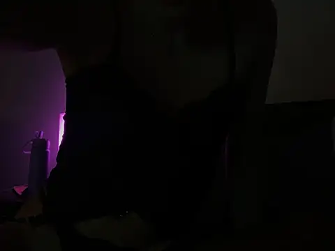 Peachyshortcakez online show from 5, 2, 2026