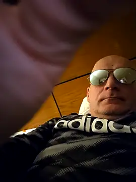 Snapshot of no_snitch_isoke chatting on 2, 2, 2026 no snitch isoke online show from 2, 2, 2026