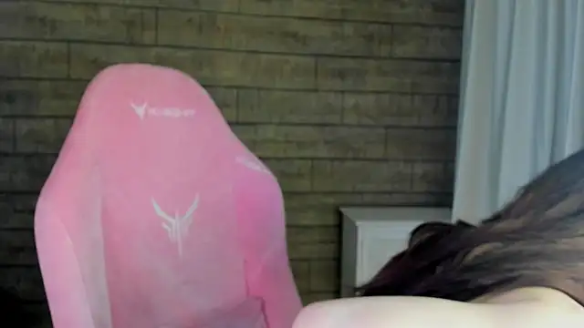 VanessaVienne online show from 12, 5, 2026