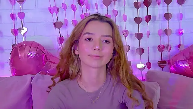 Snapshot of VanessaVienne chatting on 15, 2, 2026 VanessaVienne online show from 15, 2, 2026