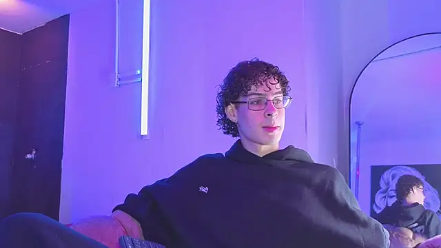 nova salvatore online show from 5, 4, 2026