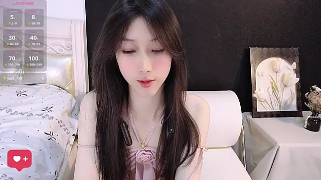 Snapshot of Queenbb88 chatting on 16, 6, 2026 Queenbb88 online show from 16, 6, 2026