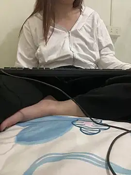 -Mimiu- online show from 15, 2, 2026