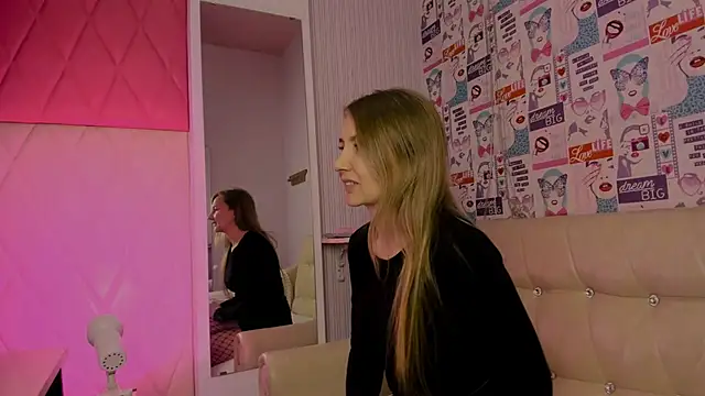 Lana Heels online show from 13, 1, 2026