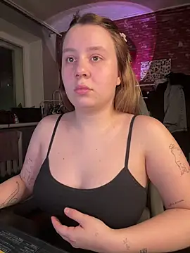 AnnaSeint online show from 11, 2, 2026