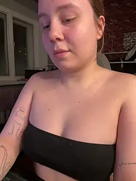 AnnaSeint online show from 6, 2, 2026